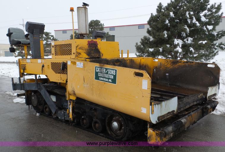 image for item J8824 2003 Blaw Knox PF-5510 asphalt paver