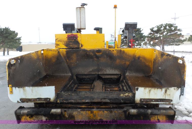 image for item J8824 2003 Blaw Knox PF-5510 asphalt paver