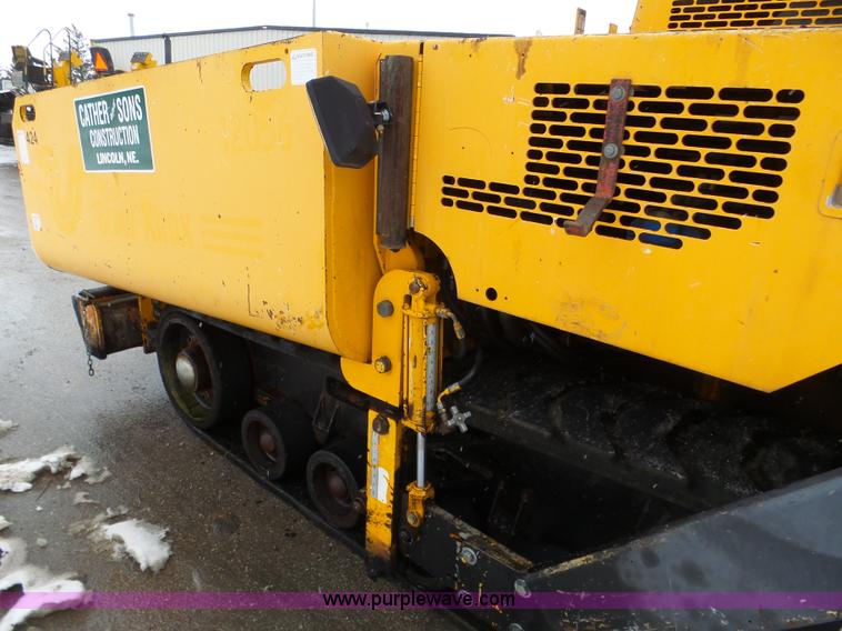 image for item J8824 2003 Blaw Knox PF-5510 asphalt paver