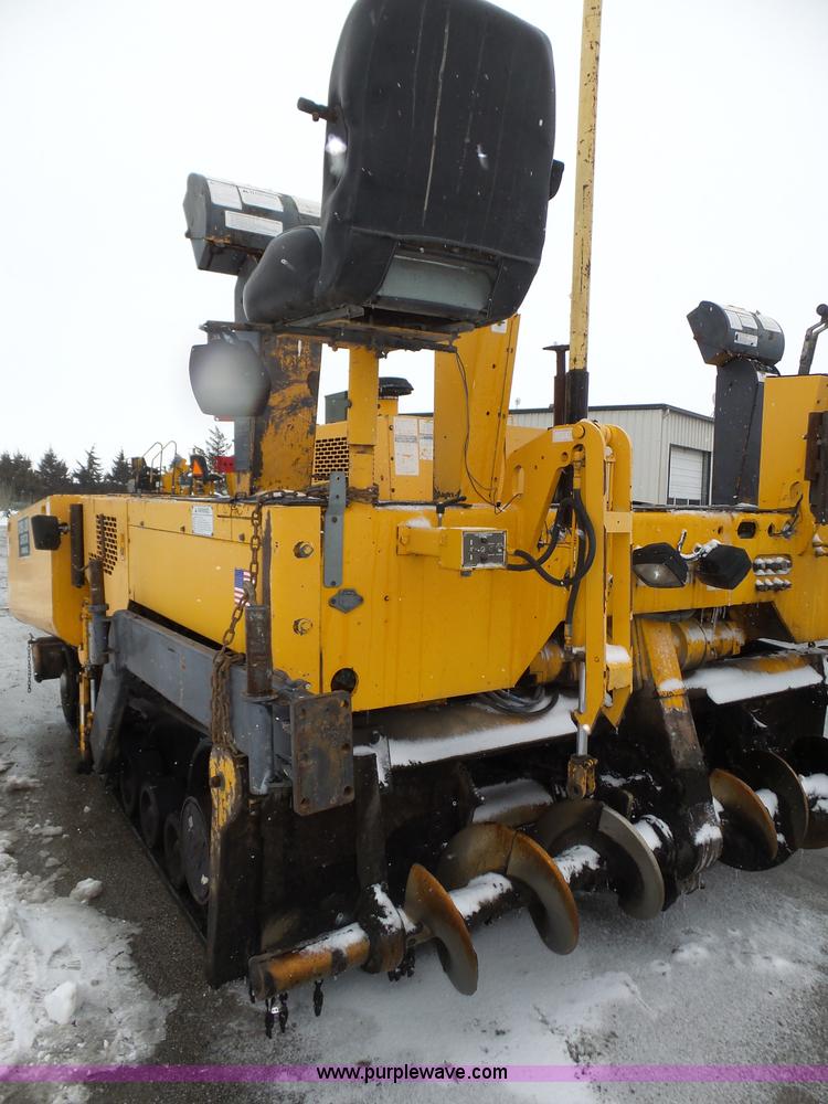 image for item J8824 2003 Blaw Knox PF-5510 asphalt paver