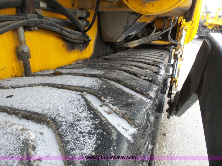 image for item J8824 2003 Blaw Knox PF-5510 asphalt paver