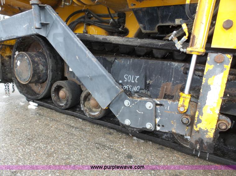 image for item J8824 2003 Blaw Knox PF-5510 asphalt paver