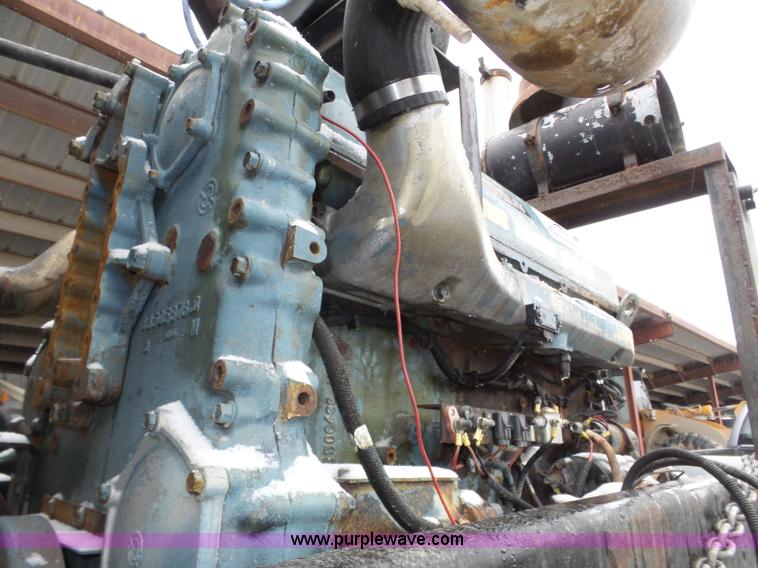 image for item J8825 1995 Detroit Diesel Series 60 11.1L L6 diesel engine