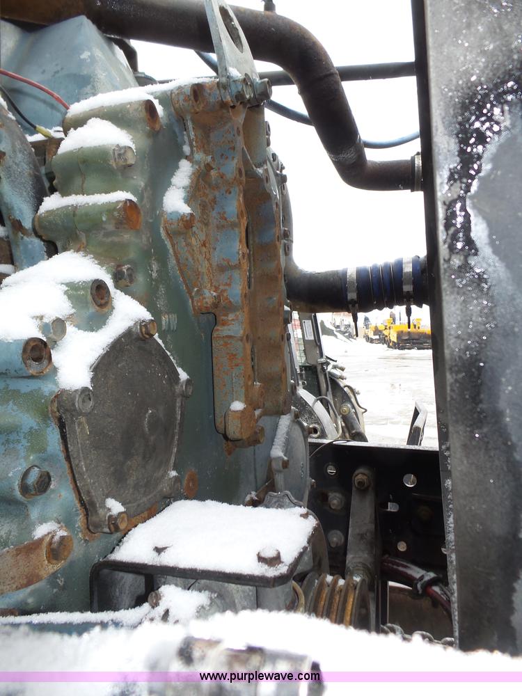 image for item J8825 1995 Detroit Diesel Series 60 11.1L L6 diesel engine