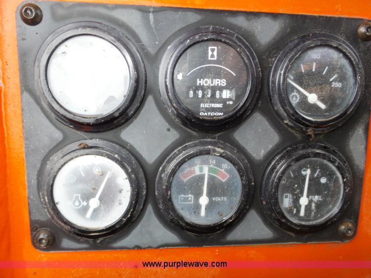 image for item J8826 1997 Bomag BW11RH pneumatic roller