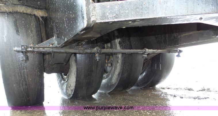 image for item J8826 1997 Bomag BW11RH pneumatic roller