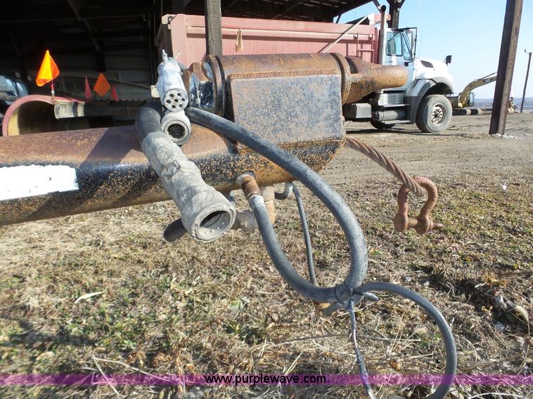 image for item J8873 2007 Cornhusker 800R-9606-713 end dump trailer