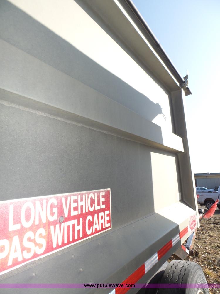image for item J8873 2007 Cornhusker 800R-9606-713 end dump trailer