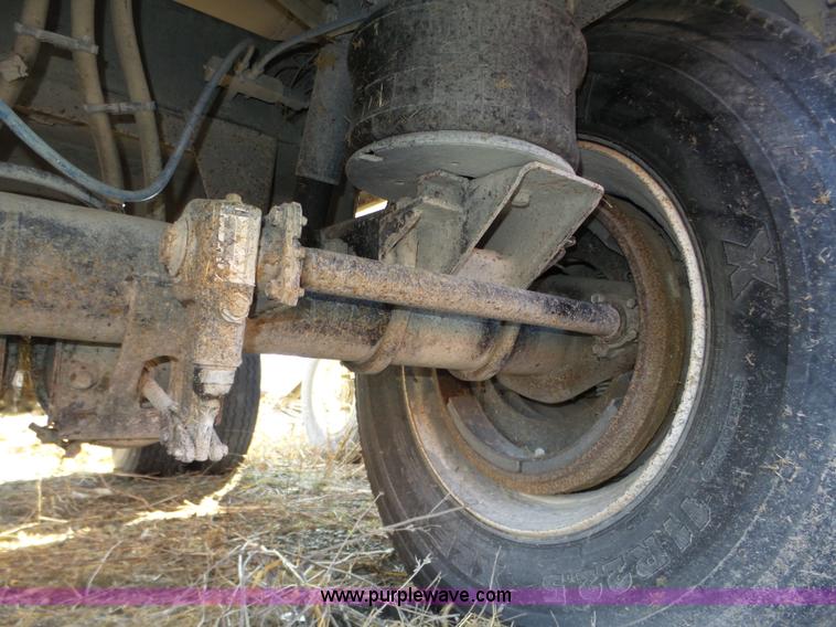 image for item J8873 2007 Cornhusker 800R-9606-713 end dump trailer