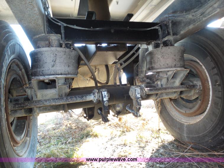 image for item J8873 2007 Cornhusker 800R-9606-713 end dump trailer