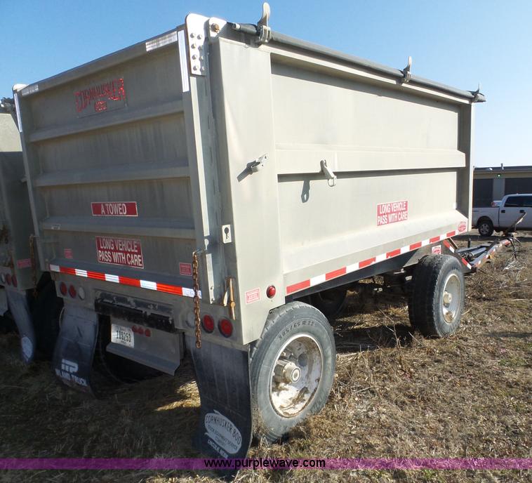 image for item J8874 2007 Cornhusker 800R-91206-714 end dump trailer