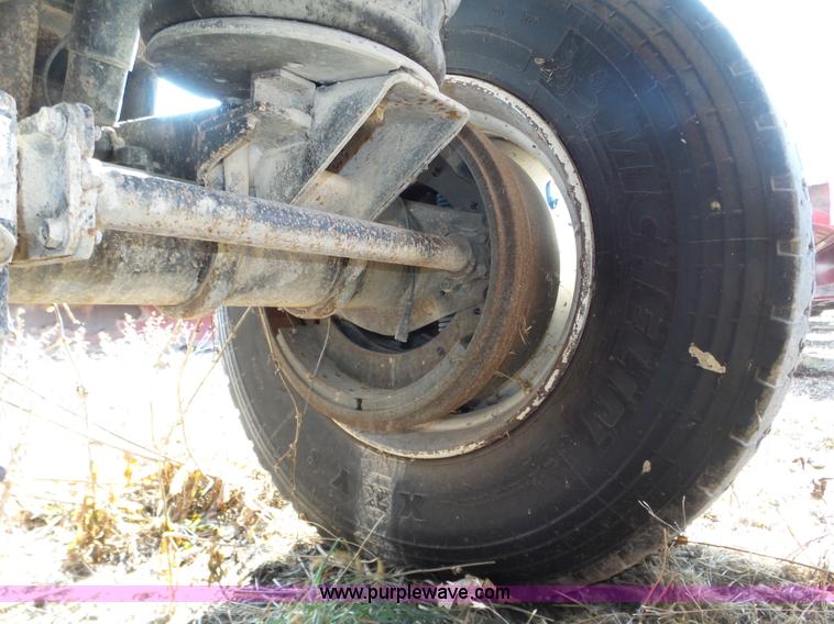 image for item J8874 2007 Cornhusker 800R-91206-714 end dump trailer