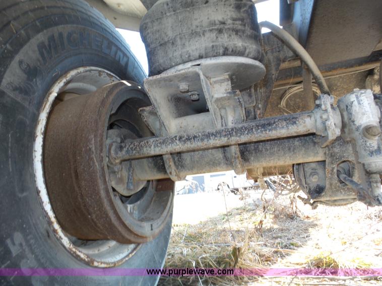 image for item J8874 2007 Cornhusker 800R-91206-714 end dump trailer