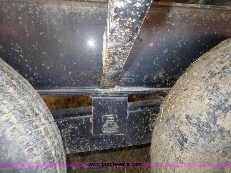 image for item J8875 2005 Featherlite 5590 equipment trailer