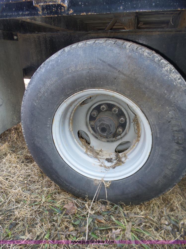 image for item J8875 2005 Featherlite 5590 equipment trailer