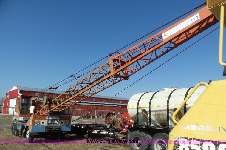 image for item J8876 1977 Bantam T350A crane truck