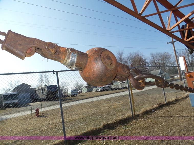 image for item J8876 1977 Bantam T350A crane truck