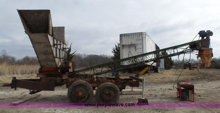 image for item K4255 Choice Bagging Equipment GB Scale landscape material bagging plant