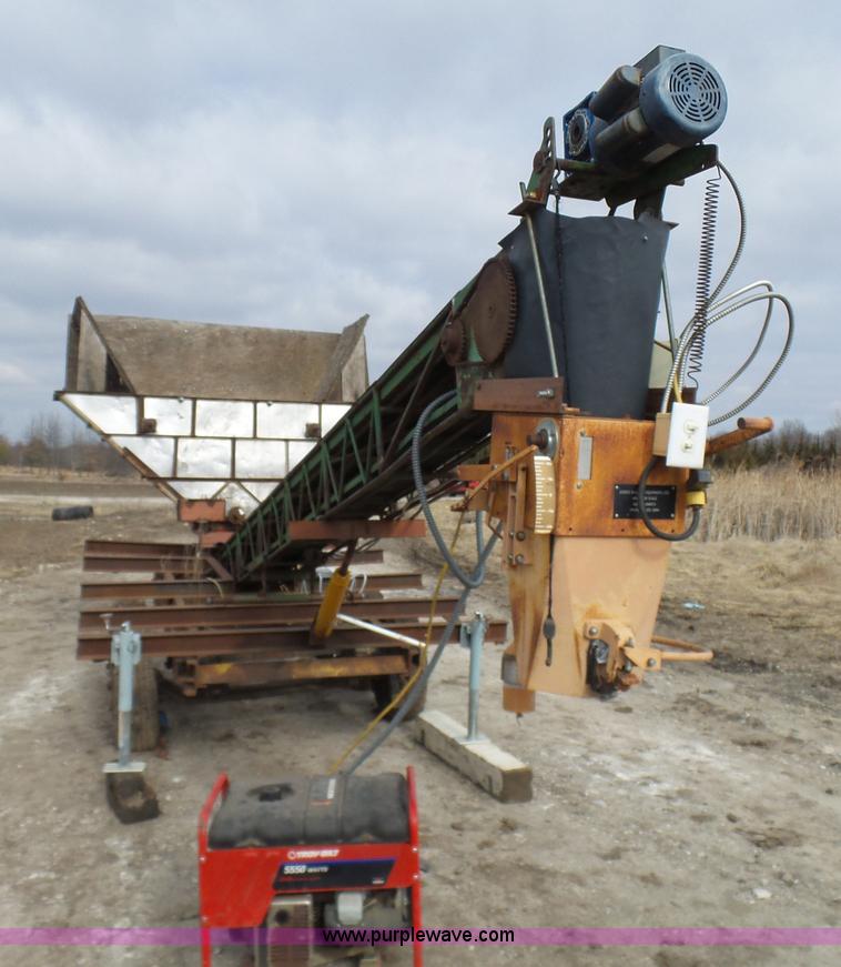 image for item K4255 Choice Bagging Equipment GB Scale landscape material bagging plant