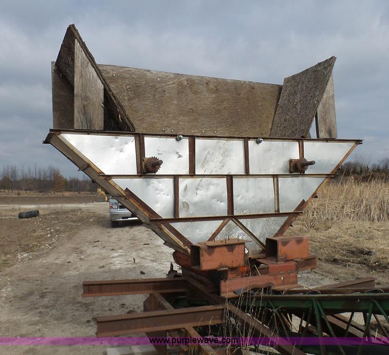 image for item K4255 Choice Bagging Equipment GB Scale landscape material bagging plant