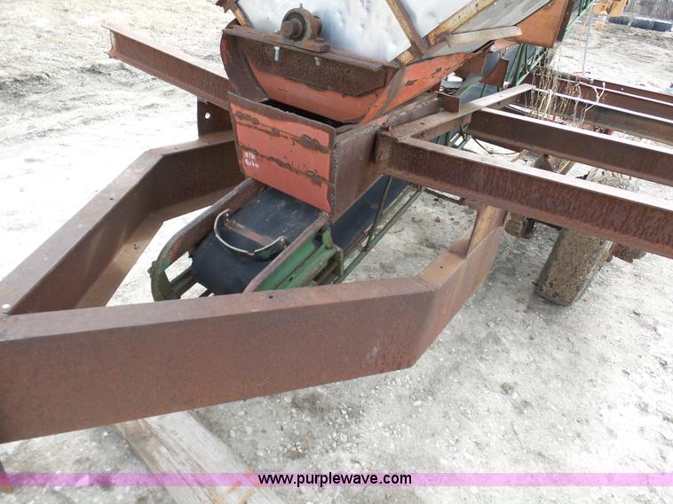 image for item K4255 Choice Bagging Equipment GB Scale landscape material bagging plant