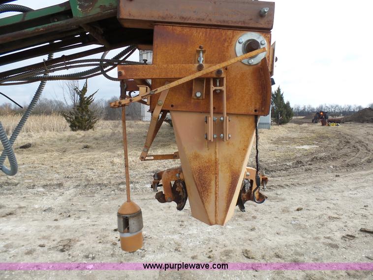 image for item K4255 Choice Bagging Equipment GB Scale landscape material bagging plant
