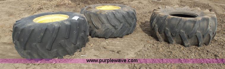 image for item K4256 Assorted tires and wheels