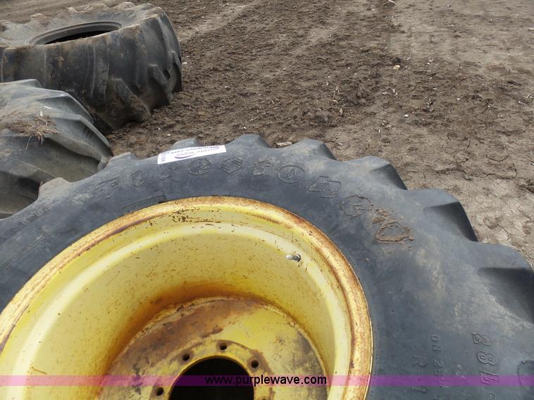 image for item K4256 Assorted tires and wheels