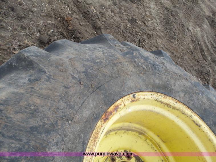 image for item K4256 Assorted tires and wheels