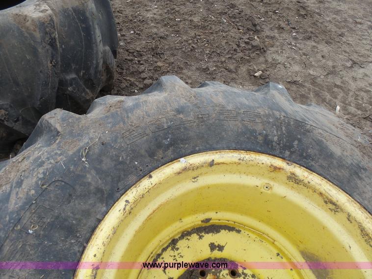 image for item K4256 Assorted tires and wheels