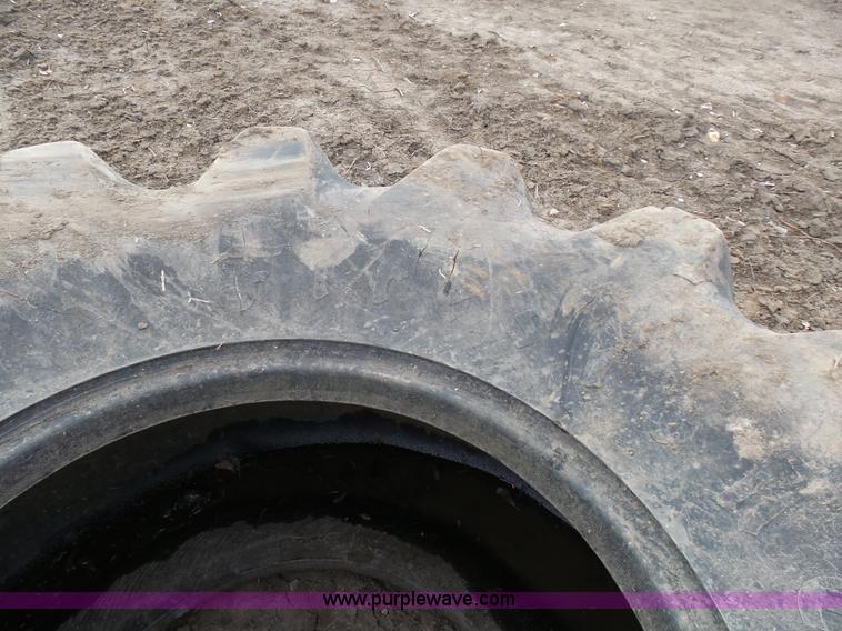 image for item K4256 Assorted tires and wheels