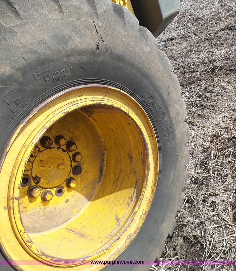 image for item K4256 Assorted tires and wheels