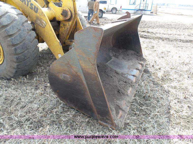 image for item K4258 2000 Komatsu WA250-3MC wheel loader