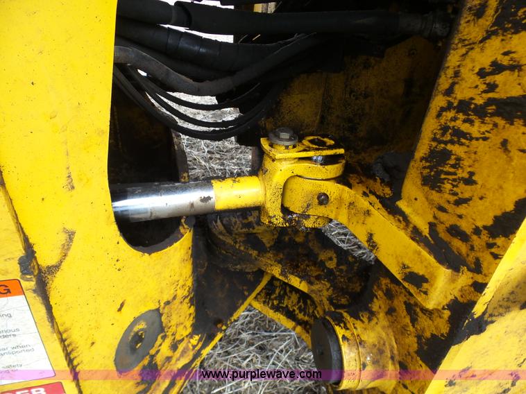 image for item K4258 2000 Komatsu WA250-3MC wheel loader