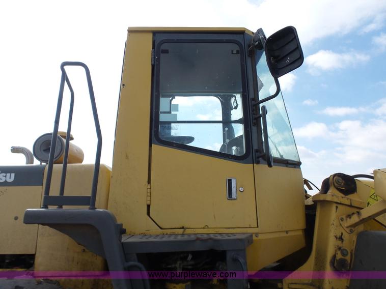 image for item K4258 2000 Komatsu WA250-3MC wheel loader