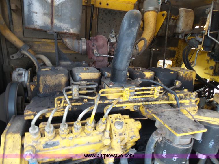 image for item K4258 2000 Komatsu WA250-3MC wheel loader