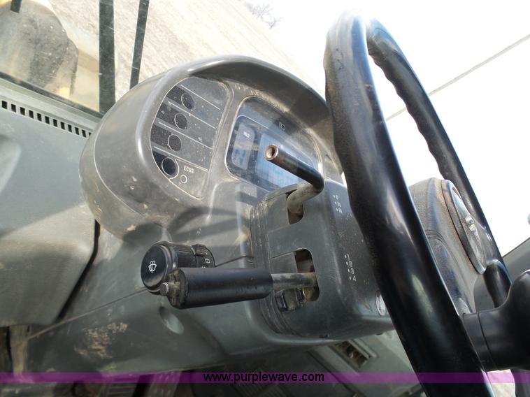 image for item K4258 2000 Komatsu WA250-3MC wheel loader