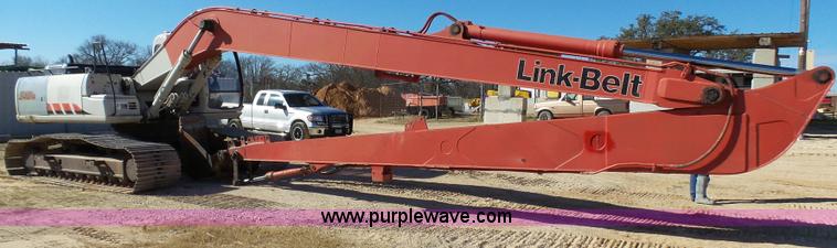image for item L1514 2006 Link Belt 240L long reach excavator