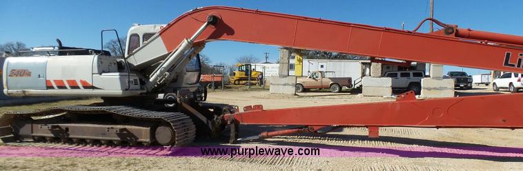 image for item L1514 2006 Link Belt 240L long reach excavator