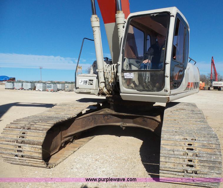 image for item L1514 2006 Link Belt 240L long reach excavator
