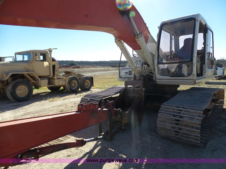 image for item L1514 2006 Link Belt 240L long reach excavator