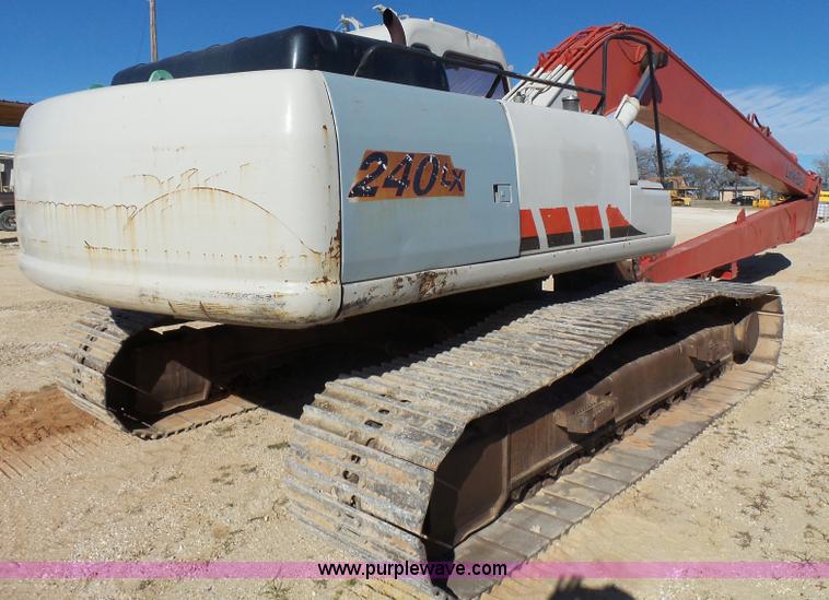 image for item L1514 2006 Link Belt 240L long reach excavator