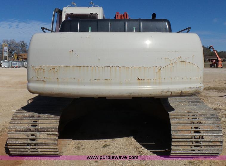 image for item L1514 2006 Link Belt 240L long reach excavator