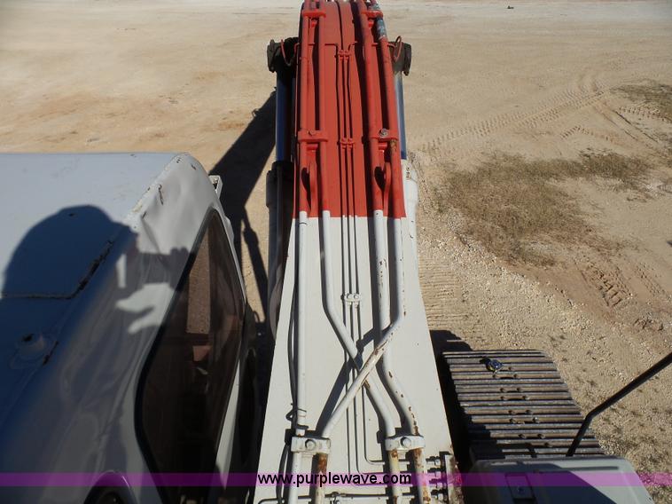 image for item L1514 2006 Link Belt 240L long reach excavator