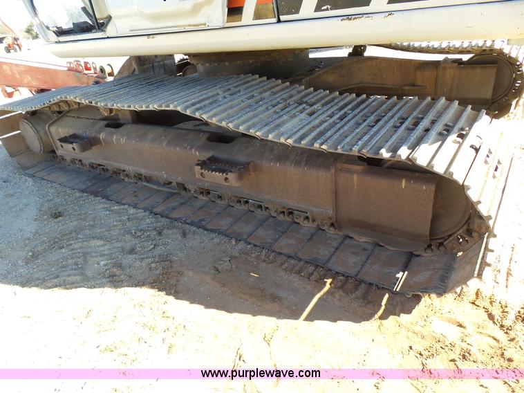 image for item L1514 2006 Link Belt 240L long reach excavator