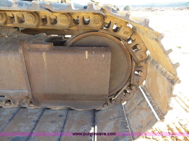 image for item L1514 2006 Link Belt 240L long reach excavator