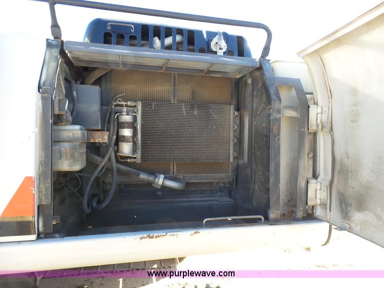 image for item L1514 2006 Link Belt 240L long reach excavator