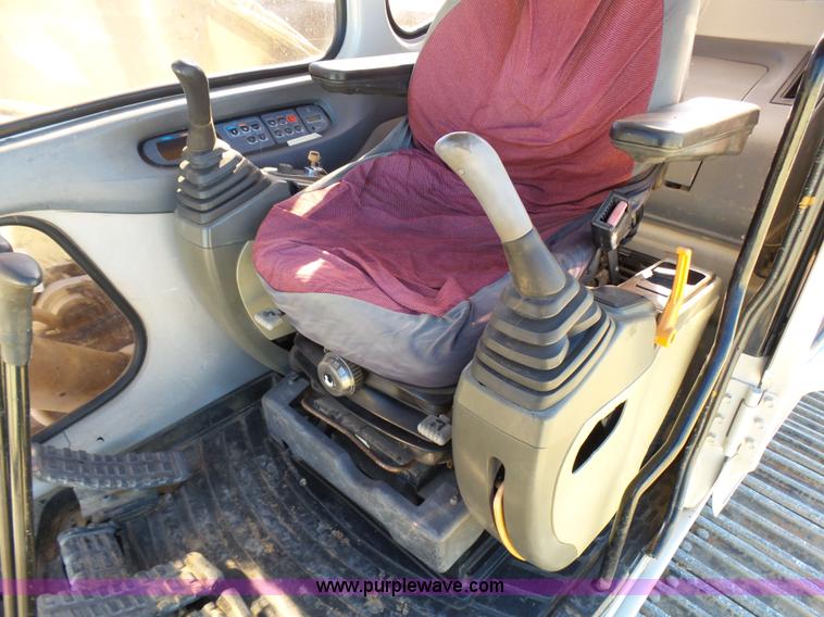 image for item L1514 2006 Link Belt 240L long reach excavator