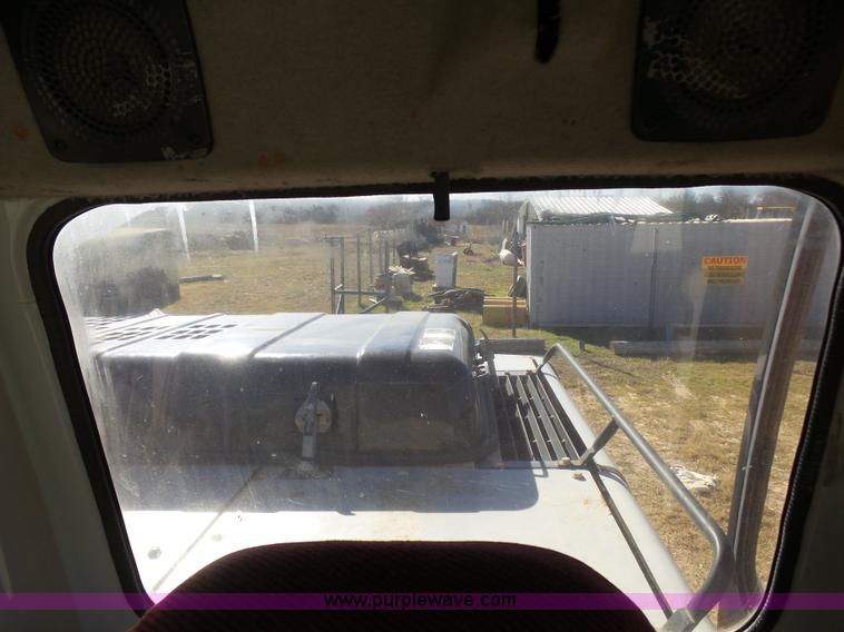 image for item L1514 2006 Link Belt 240L long reach excavator