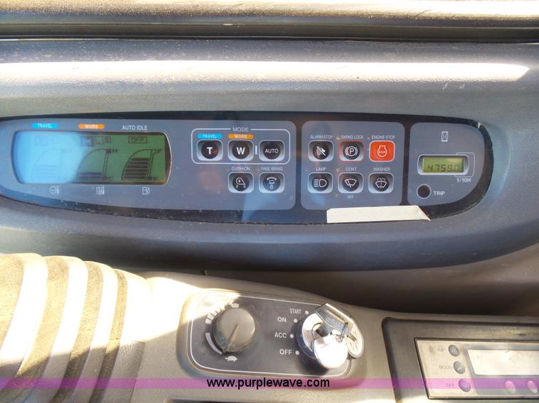 image for item L1514 2006 Link Belt 240L long reach excavator